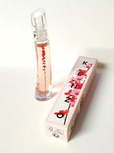 Load image into Gallery viewer, Kenzo Flower Ikebana Min 0.13 oz 4 ml Eau De Parfum Dab-On Splash Women